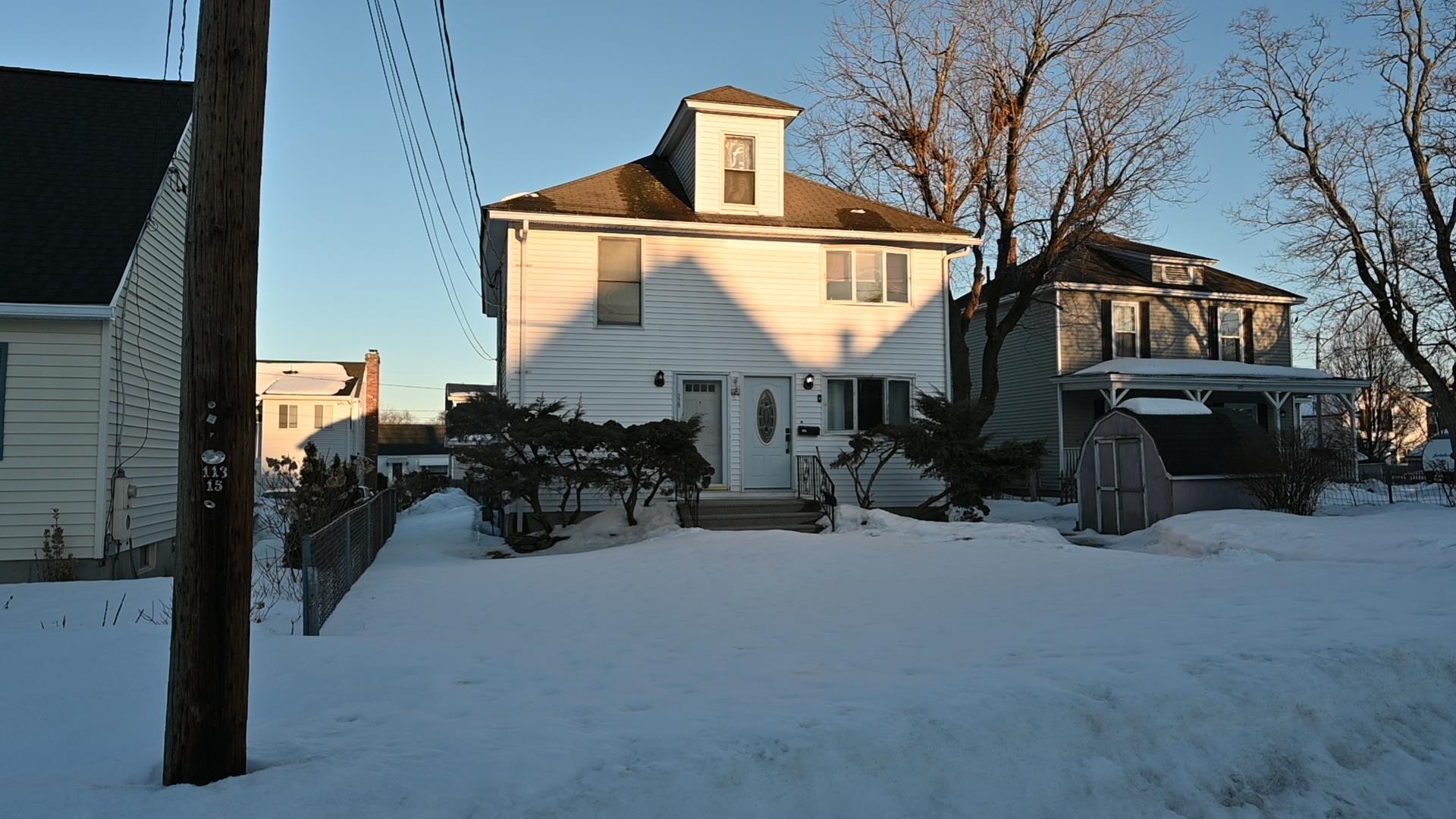 227 Laval Street Manchester, NH 03102 - Photo 2 of 15