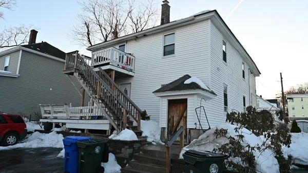 $599,500 | 227 Laval Street, Manchester, NH 03102