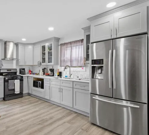 $599,500 | 227 Laval Street, Manchester, NH 03102