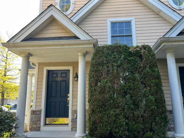 $525,000 | 1311 Half Moon Bay Drive, Croton-on-Hudson, NY 10520