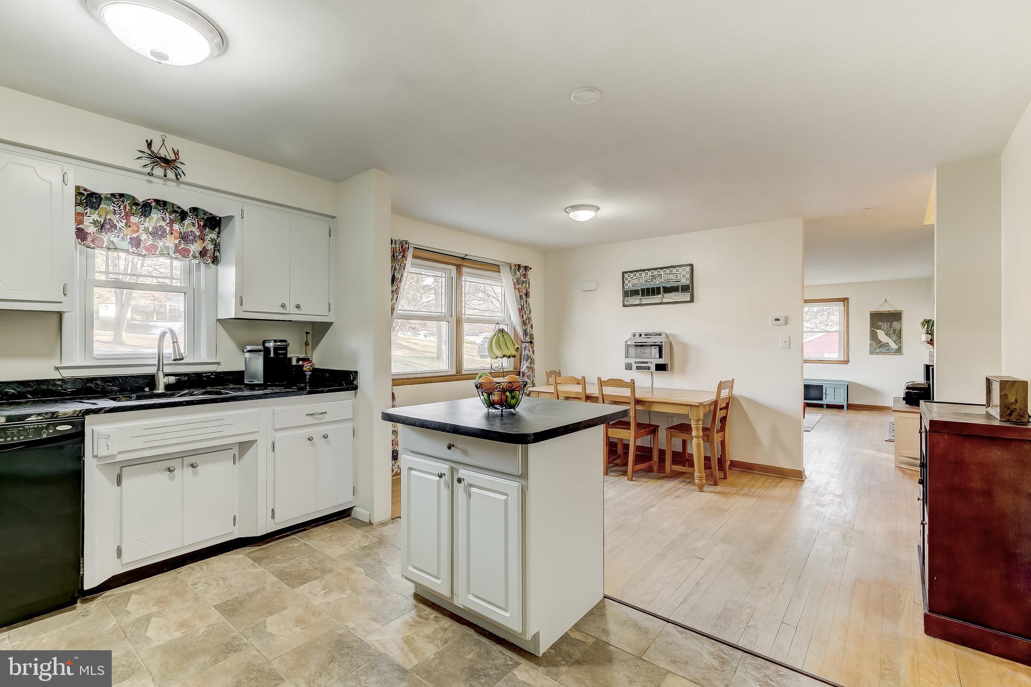 9502 Buckhorn Road Baltimore, MD 21234 - Photo 12 of 39 Gallery Image 12