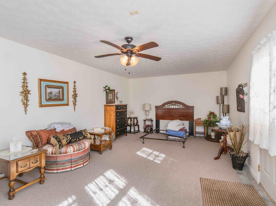 3621 Cabin Creek Road London, KY 40741 - Photo 17 of 67 154A6A8F-882F-4CE2-B3BC-6AB329B2ED73