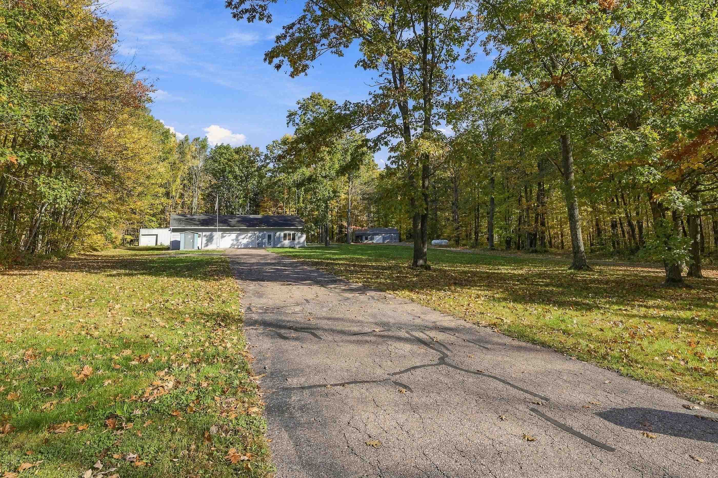 173088 Konkol Road Hatley, WI 54440 - Photo 4 of 58 Gallery Image 4