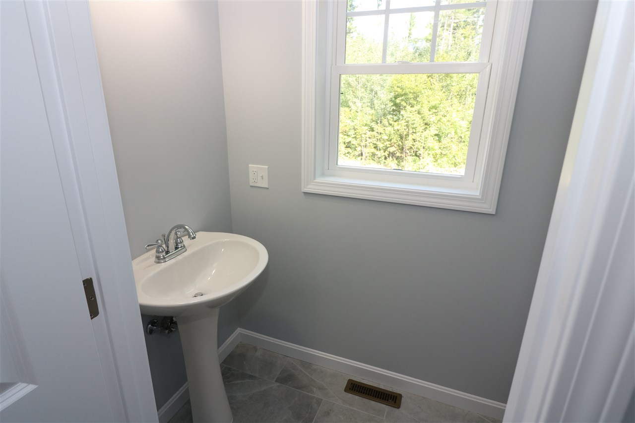 19 French Road, Unit 103 Epping, NH 03042 - Photo 11 of 40