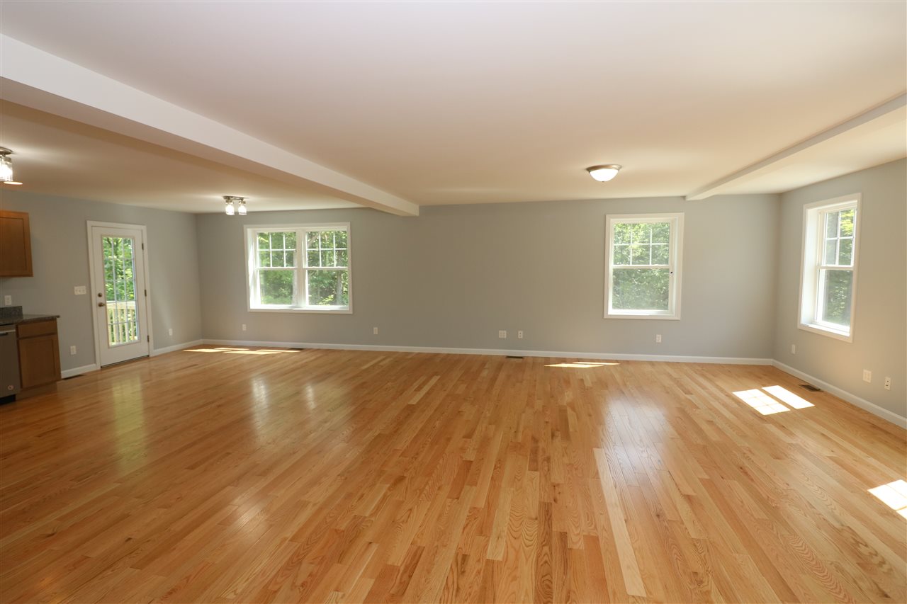 19 French Road, Unit 103 Epping, NH 03042 - Photo 19 of 40