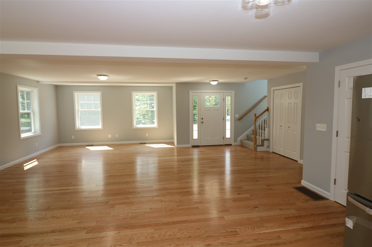 19 French Road, Unit 103 Epping, NH 03042 - Photo 24 of 40
