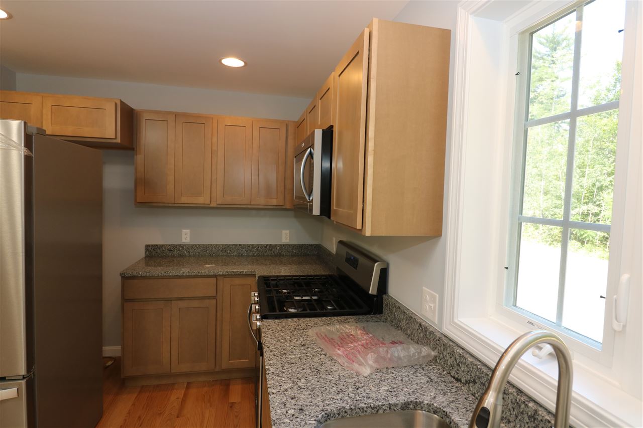 19 French Road, Unit 103 Epping, NH 03042 - Photo 25 of 40