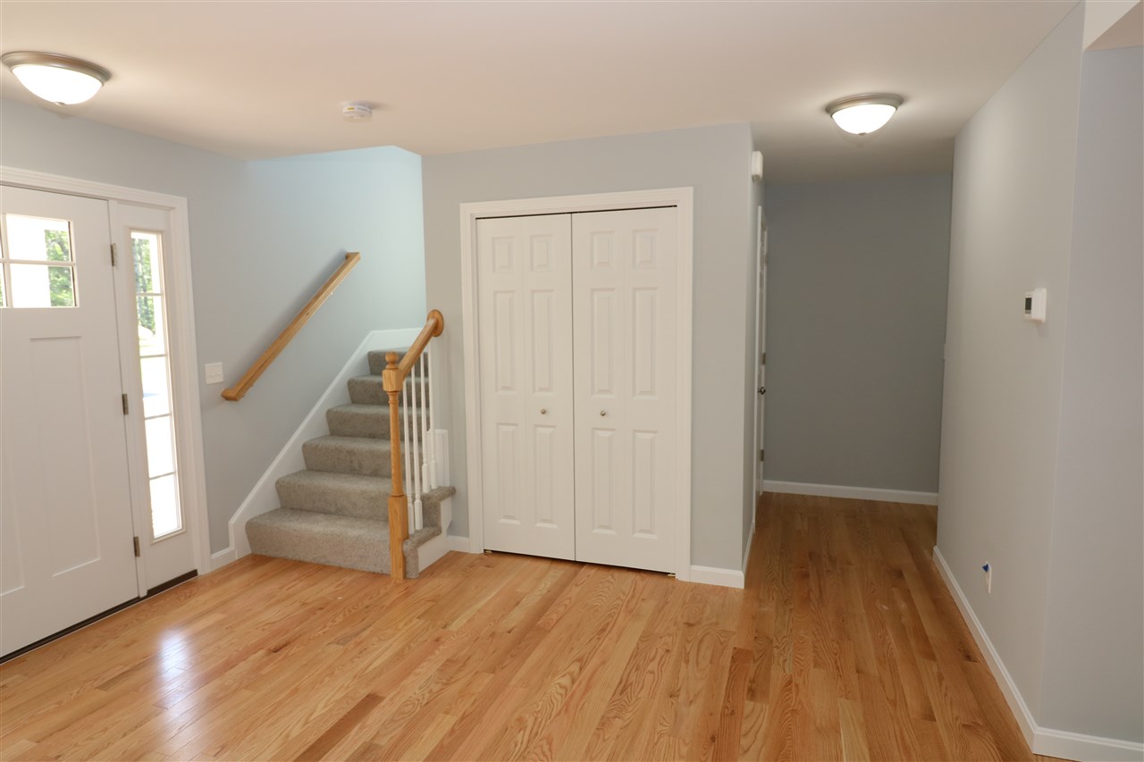 19 French Road, Unit 103 Epping, NH 03042 - Photo 26 of 40
