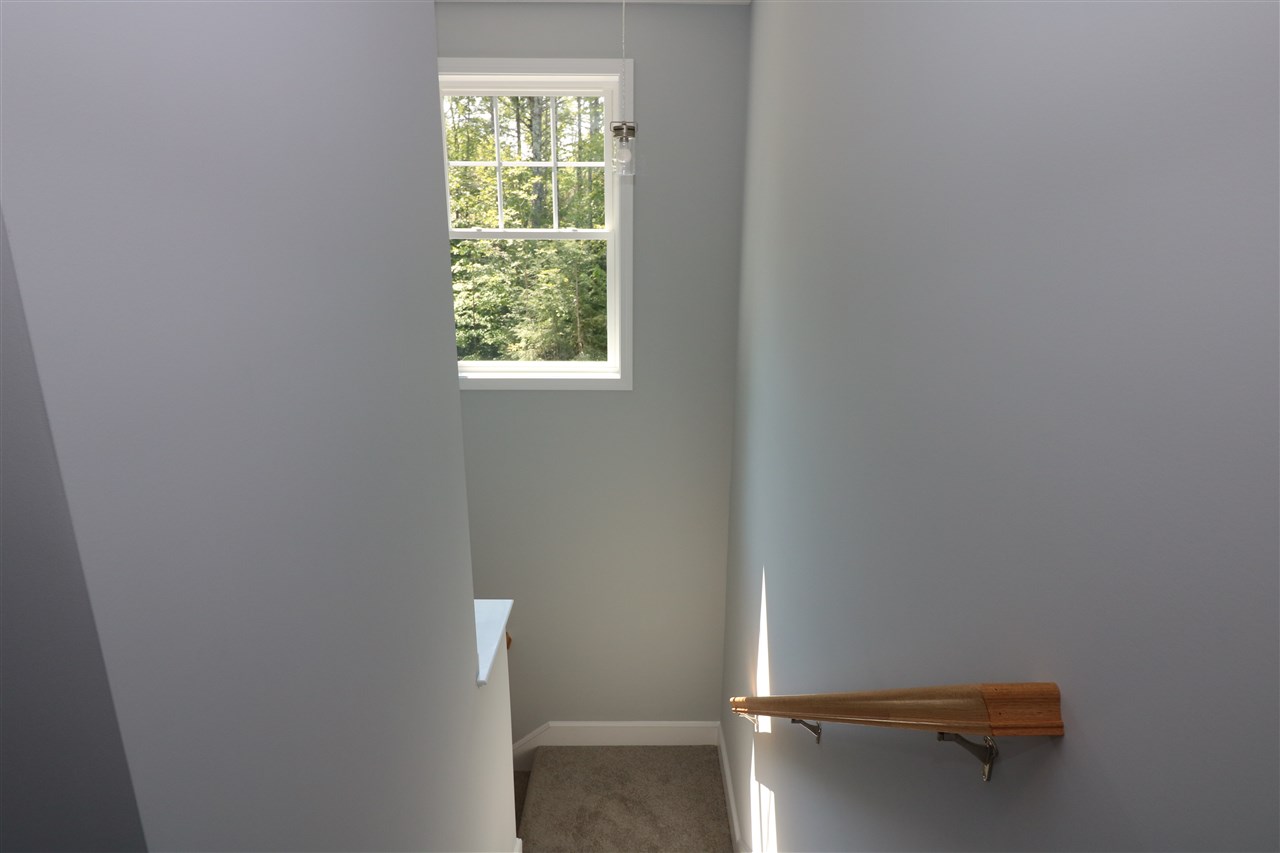 19 French Road, Unit 103 Epping, NH 03042 - Photo 32 of 40