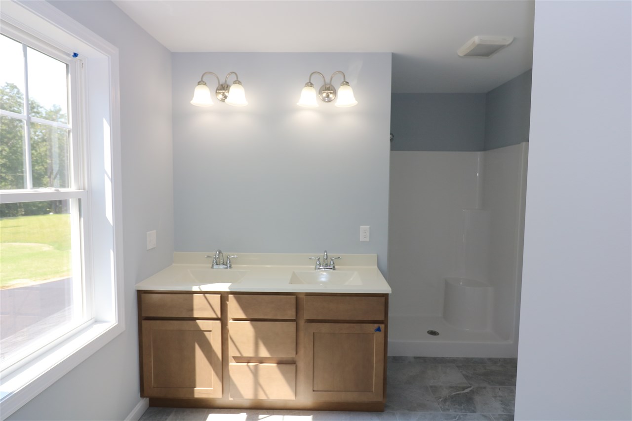 19 French Road, Unit 103 Epping, NH 03042 - Photo 39 of 40