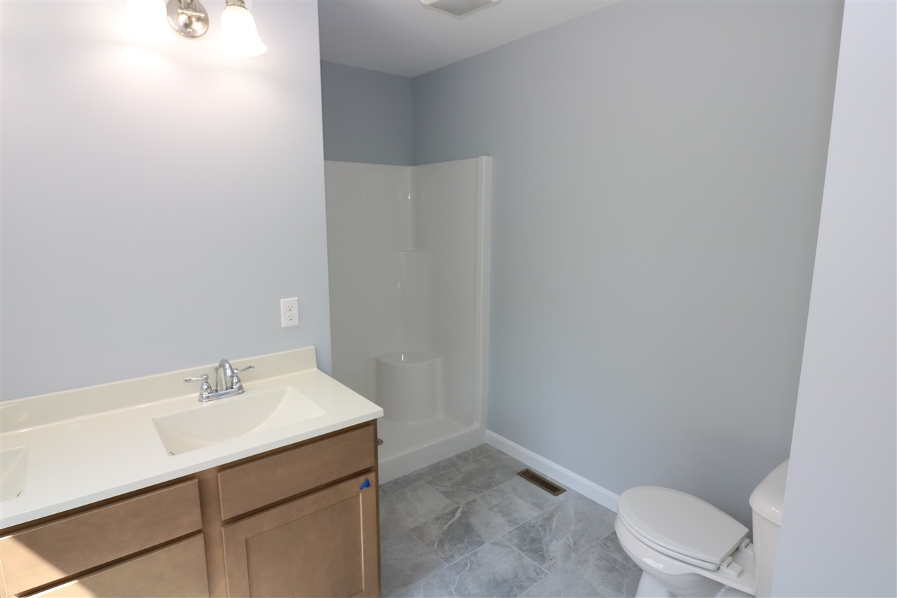 19 French Road, Unit 103 Epping, NH 03042 - Photo 40 of 40