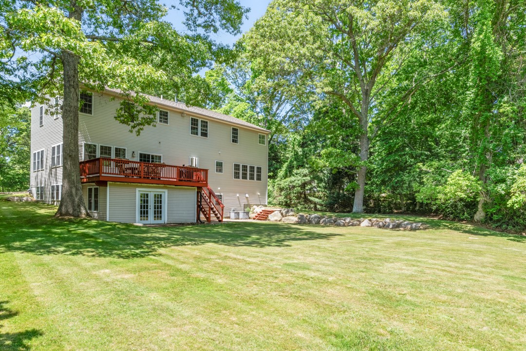167 Winnapaug Road Westerly, RI 02891 - Photo 6 of 42