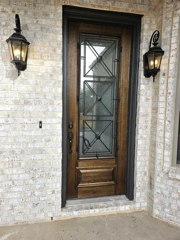 a view of entryway door