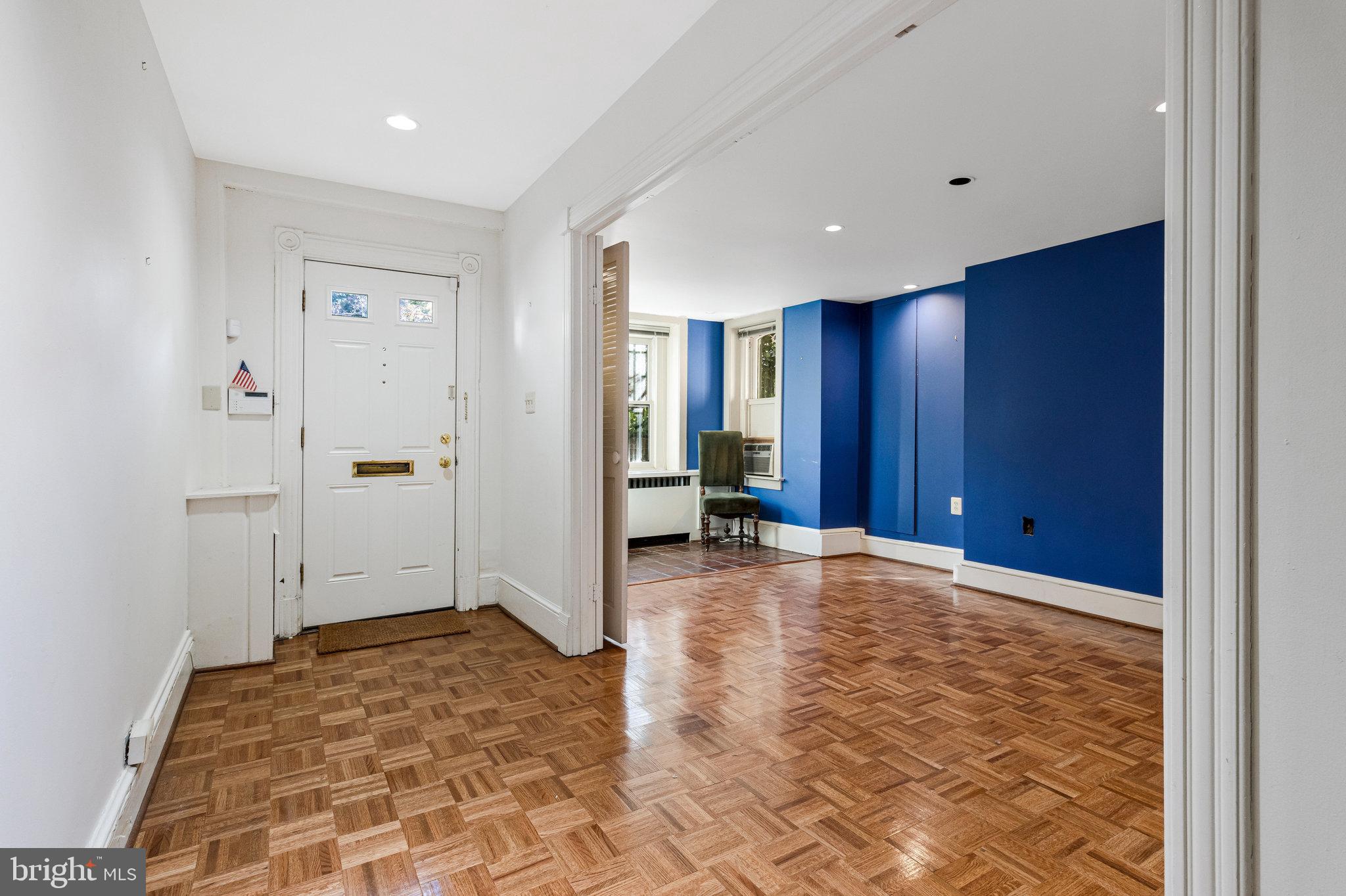 626 A Street Northeast Washington, DC 20002 - Photo 3 of 33 a view of an empty room
