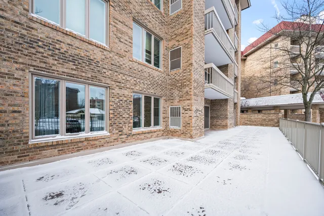 $525,000 | 1280 Rudolph Drive, Unit 1F, Northbrook, IL 60062