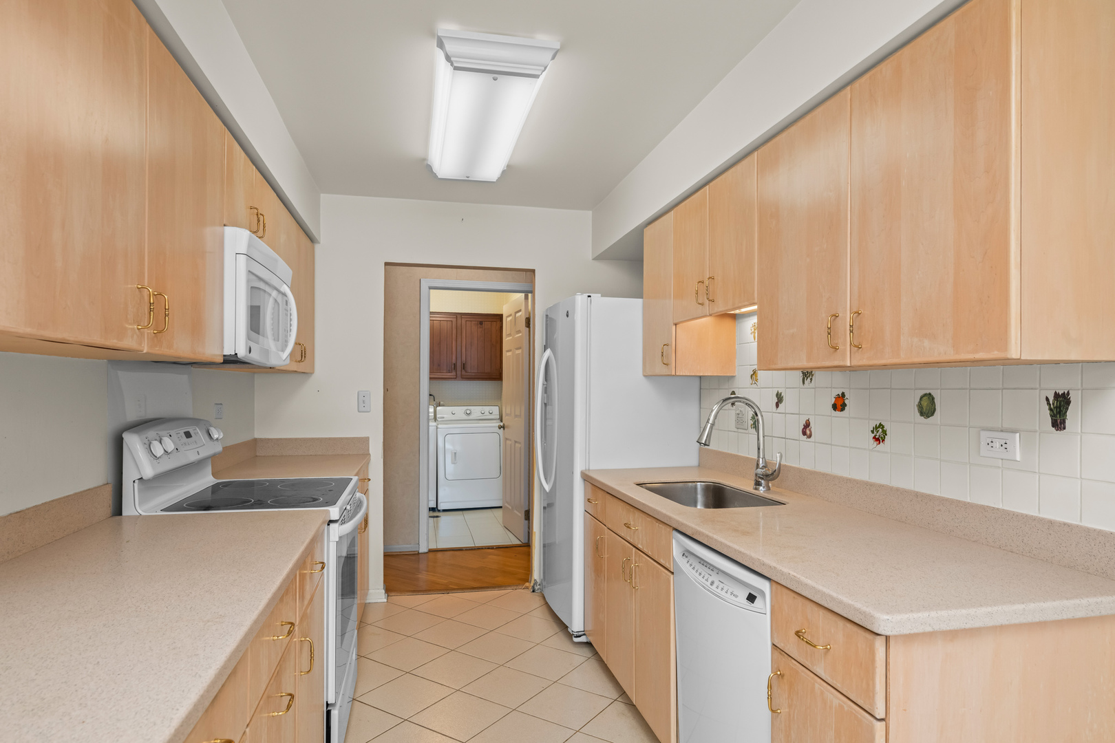 1280 Rudolph Drive, Unit 1F Northbrook, IL 60062 - Photo 7 of 20