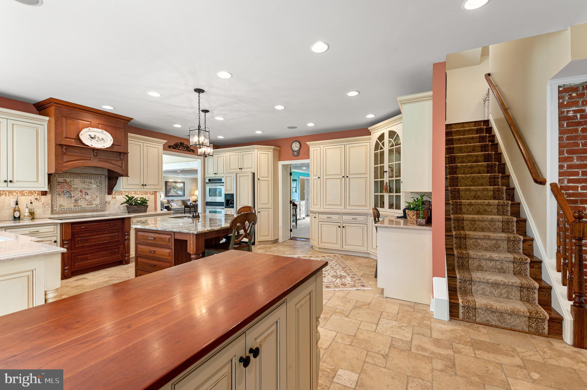 654 Andover Road Newtown Square, PA 19073 - Photo 18 of 47