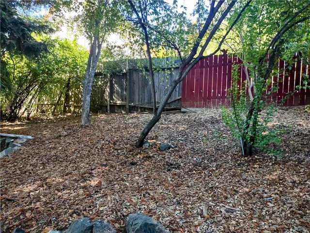 $575,000 | 600 6th Street, Lakeport, CA 95453