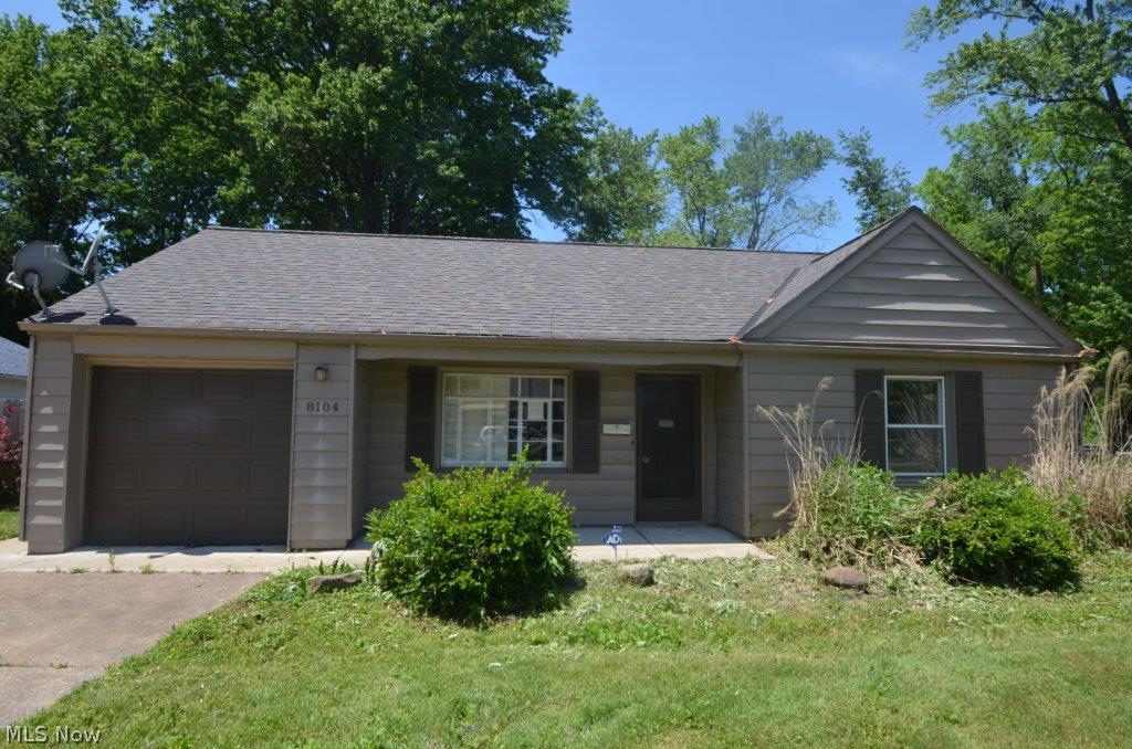 8104 Broadmoor Road Mentor, OH 44060 - Photo 1 of 17 Gallery Image 1