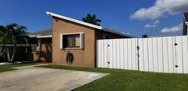 $2,700 | 16239 Southwest 305th Street, Homestead, FL 33033