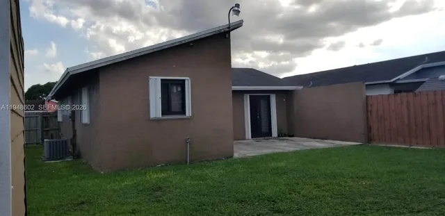 $2,700 | 16239 Southwest 305th Street, Homestead, FL 33033