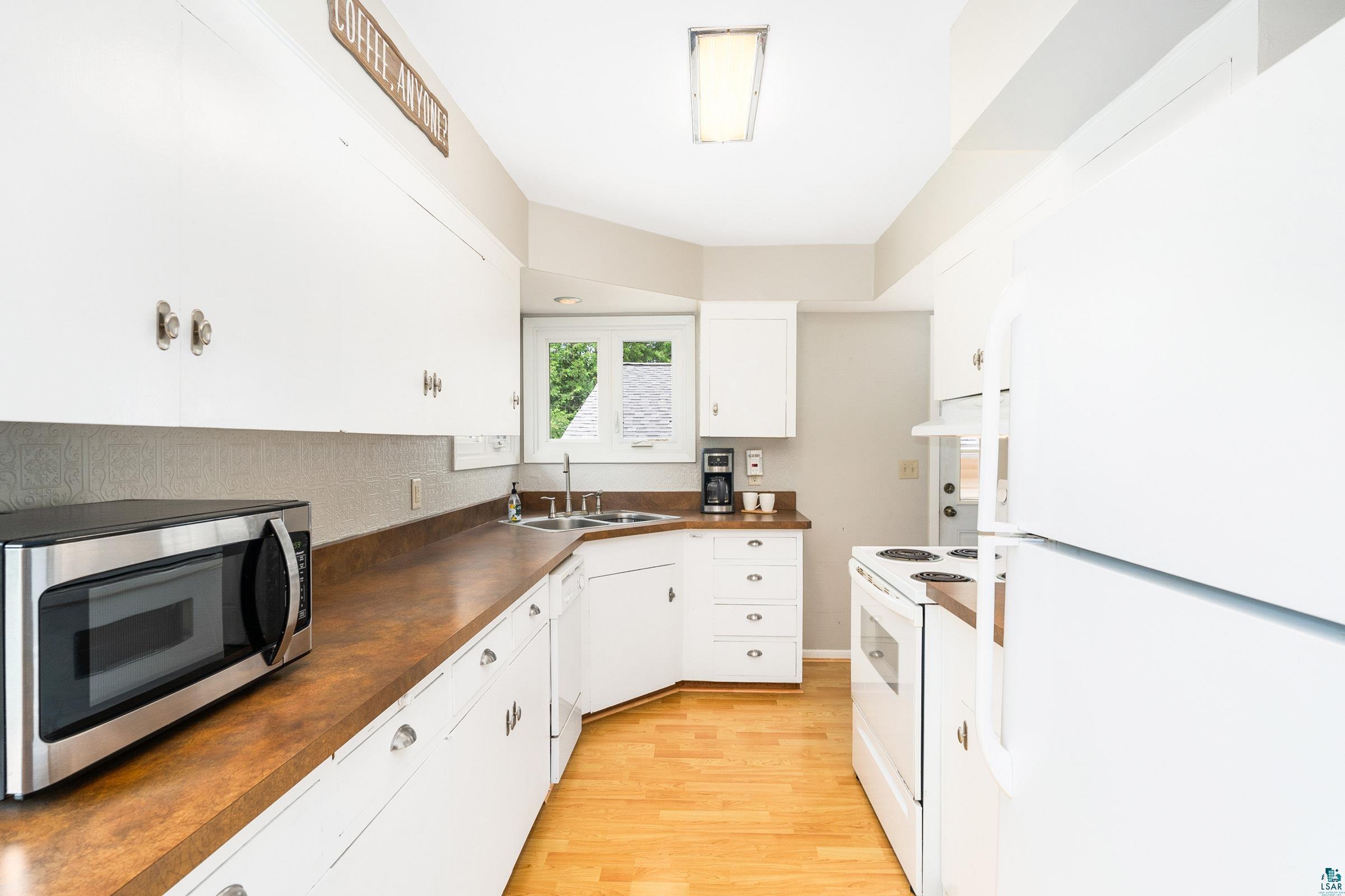 4869 Anderson Road Hermantown, MN 55811 - Photo 11 of 40 Kitchen