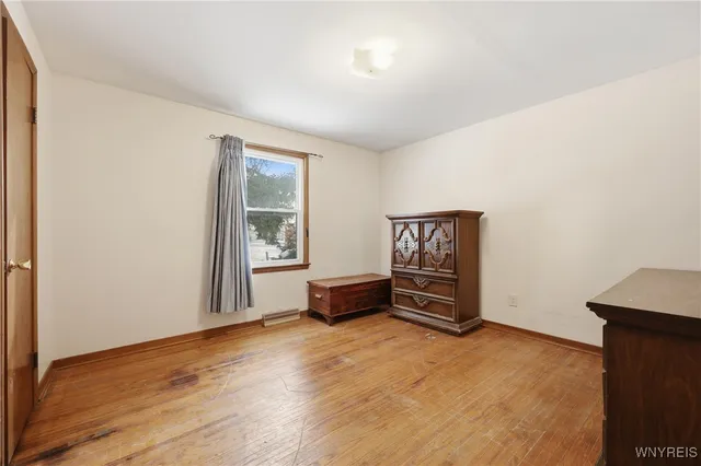 $139,900 | 16 Wallace Avenue, Cheektowaga, NY 14227