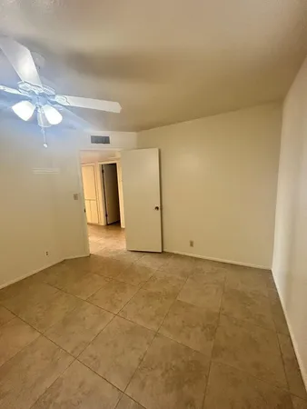 $1,195 | 5233 East University Drive, Unit B, Mesa, AZ 85205