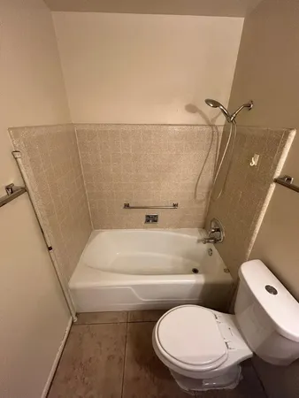 $1,195 | 5233 East University Drive, Unit B, Mesa, AZ 85205