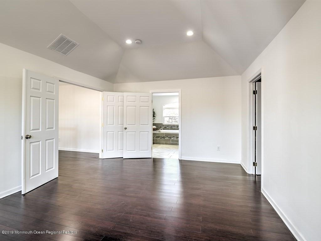 603 Harmony Road Jackson, NJ 08527 - Photo 18 of 31 018_MASTER BEDROOM