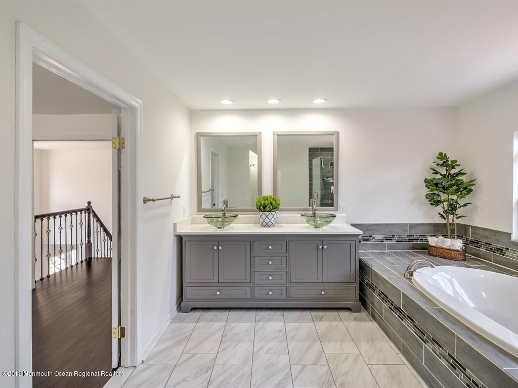 603 Harmony Road Jackson, NJ 08527 - Photo 20 of 31 020_MASTER BATHROOM