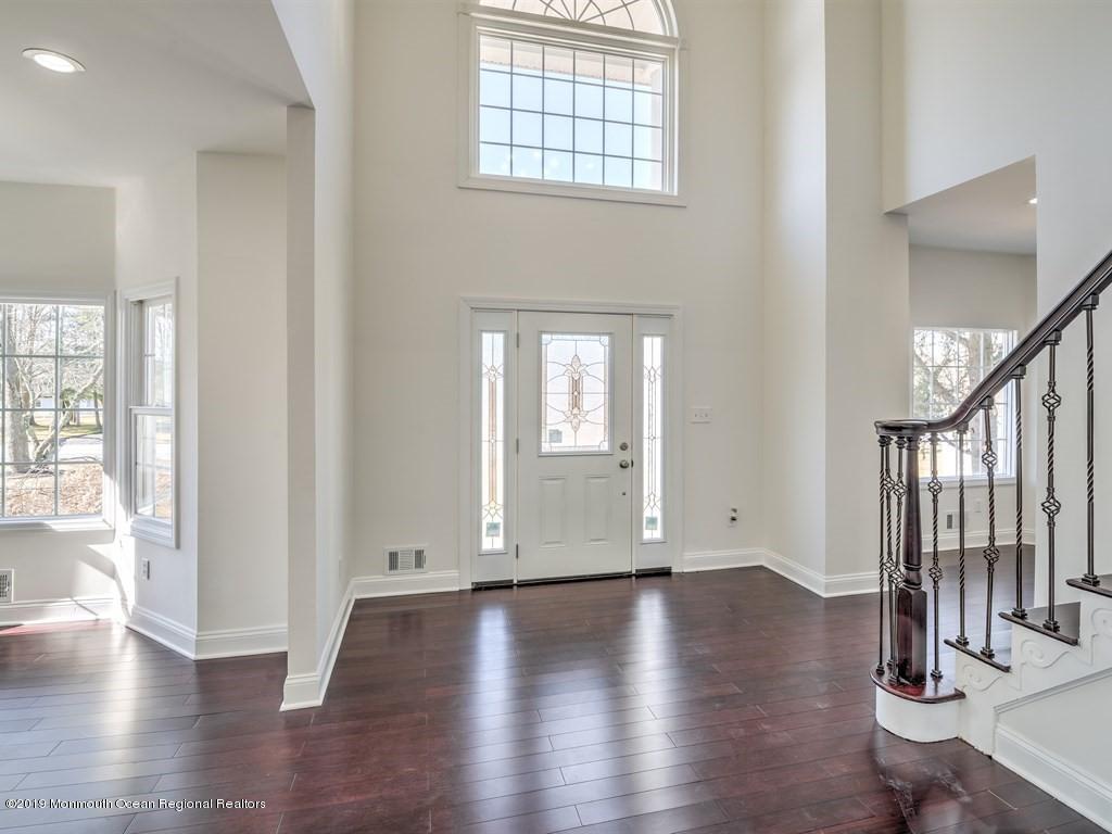 603 Harmony Road Jackson, NJ 08527 - Photo 3 of 31 003_FOYER