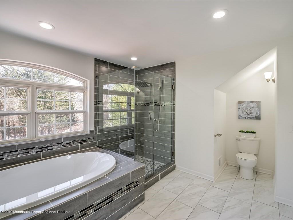 603 Harmony Road Jackson, NJ 08527 - Photo 21 of 31 021_MASTER BATHROOM