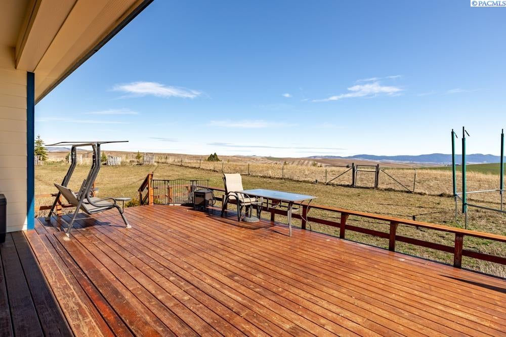 1091 Sunshine Road Pullman, WA 99163 - Photo 35 of 50 Gallery Image 35