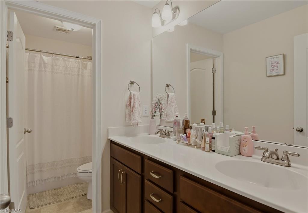 4558 Jasper Ridge Drive Clemmons, NC 27012 - Photo 27 of 31 Gallery Image 27
