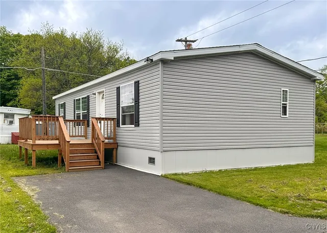 $99,900 | 158 Rockwell Drive, German Flatts, NY 13357