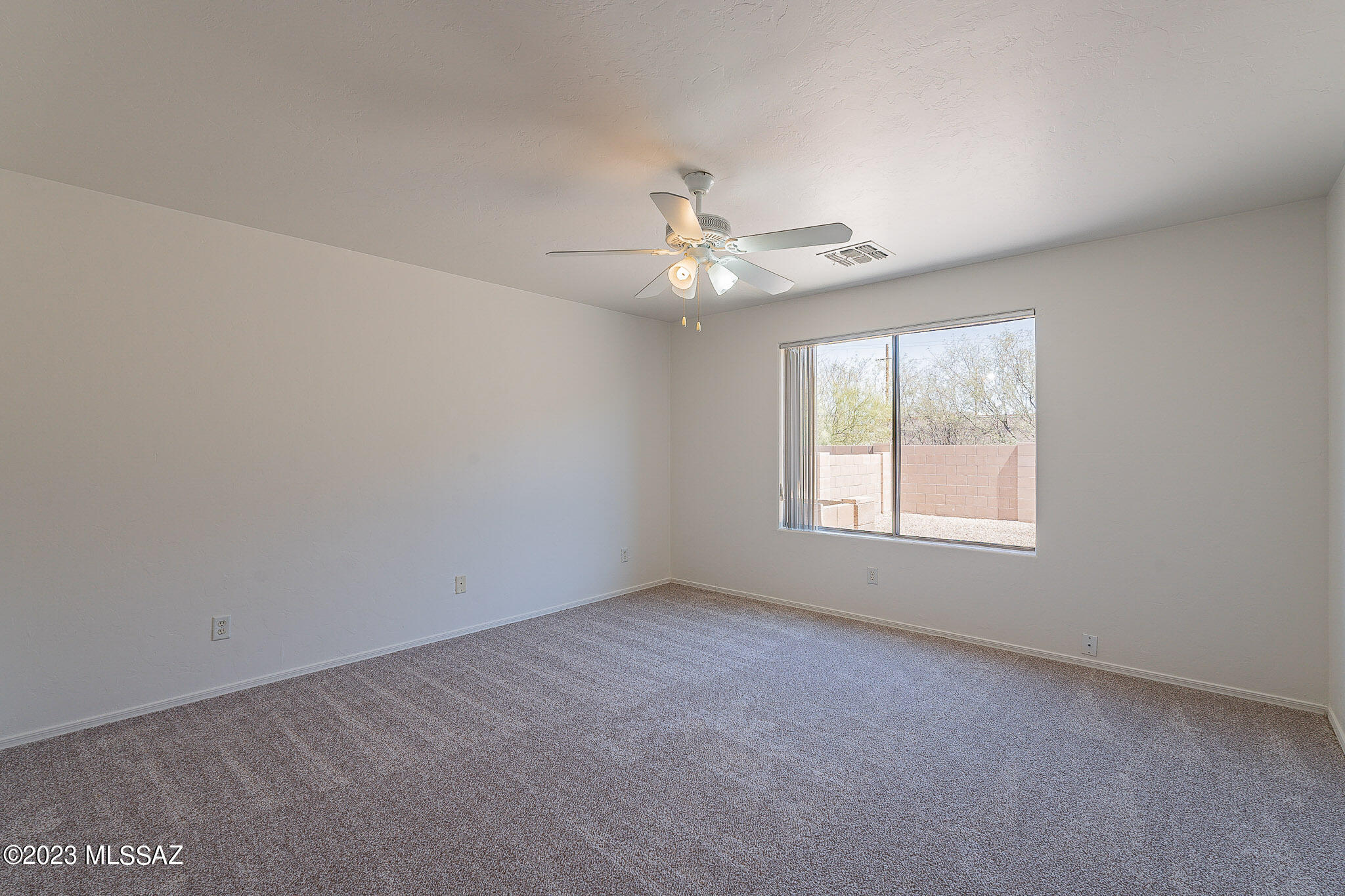 8513 East Sarnoff Ridge Loop Tucson, AZ 85710 - Photo 17 of 33