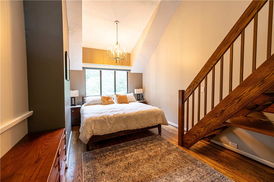 957 East Avenue Rochester, NY 14607 - Photo 15 of 27