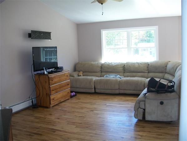 705 Royalston Road Phillipston, MA 01331 - Photo 4 of 9