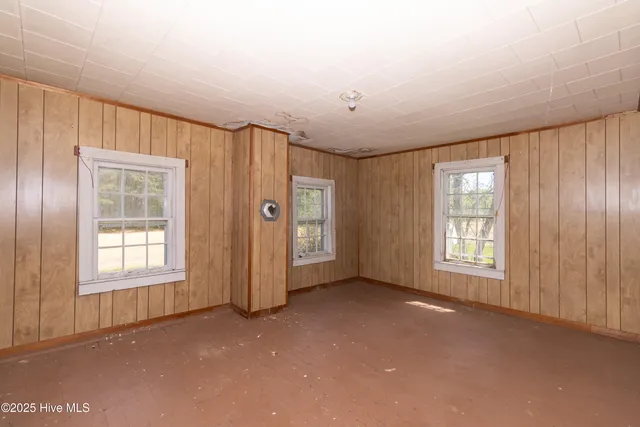 $185,000 | 230 Indian Trail Road, Edenton, NC 27932