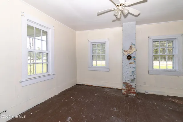 $185,000 | 230 Indian Trail Road, Edenton, NC 27932