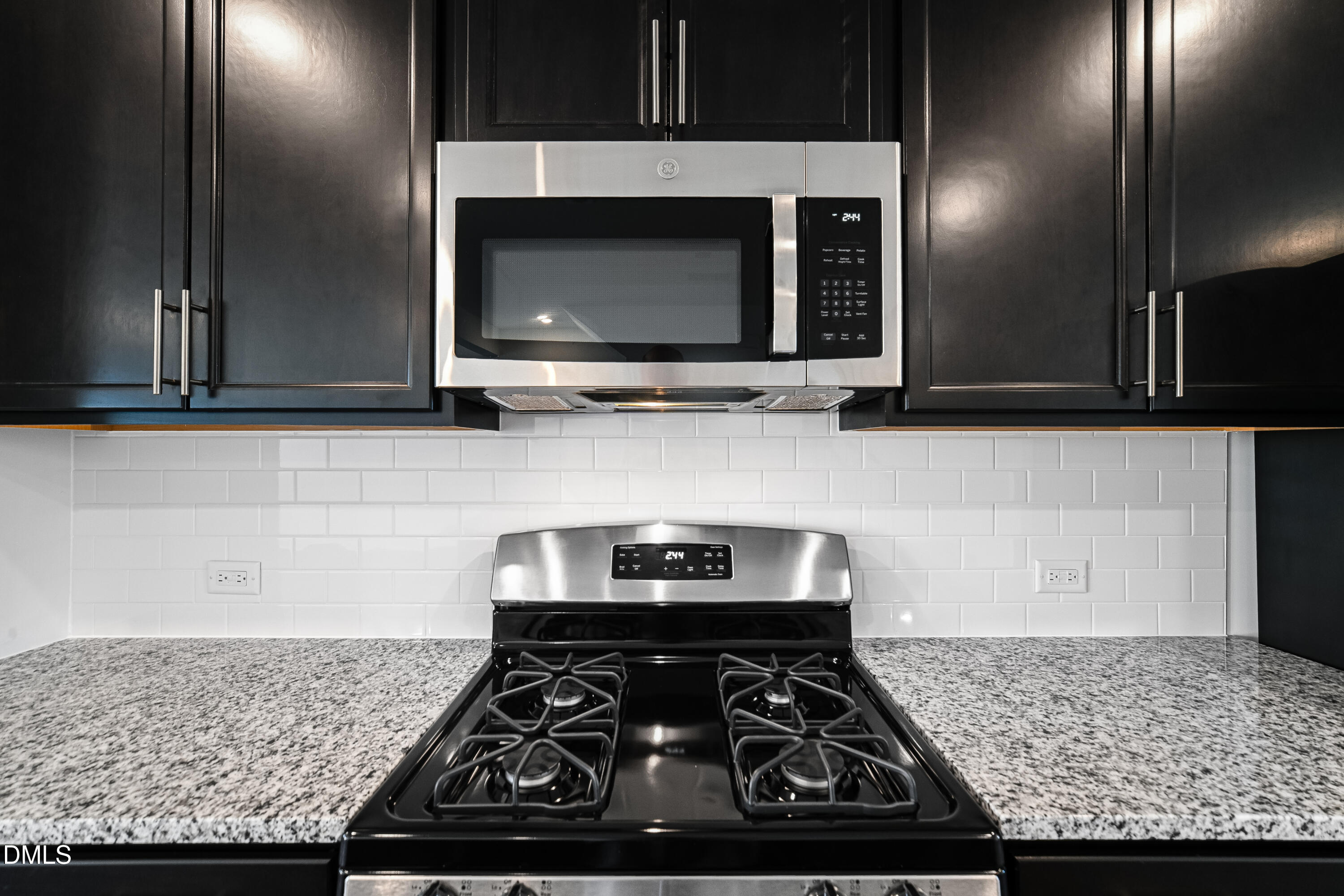 1441 Jay Road Knightdale, NC 27545 - Photo 8 of 56 SUN_Stoneriver_Pic_Colton_Kitchen_5of7