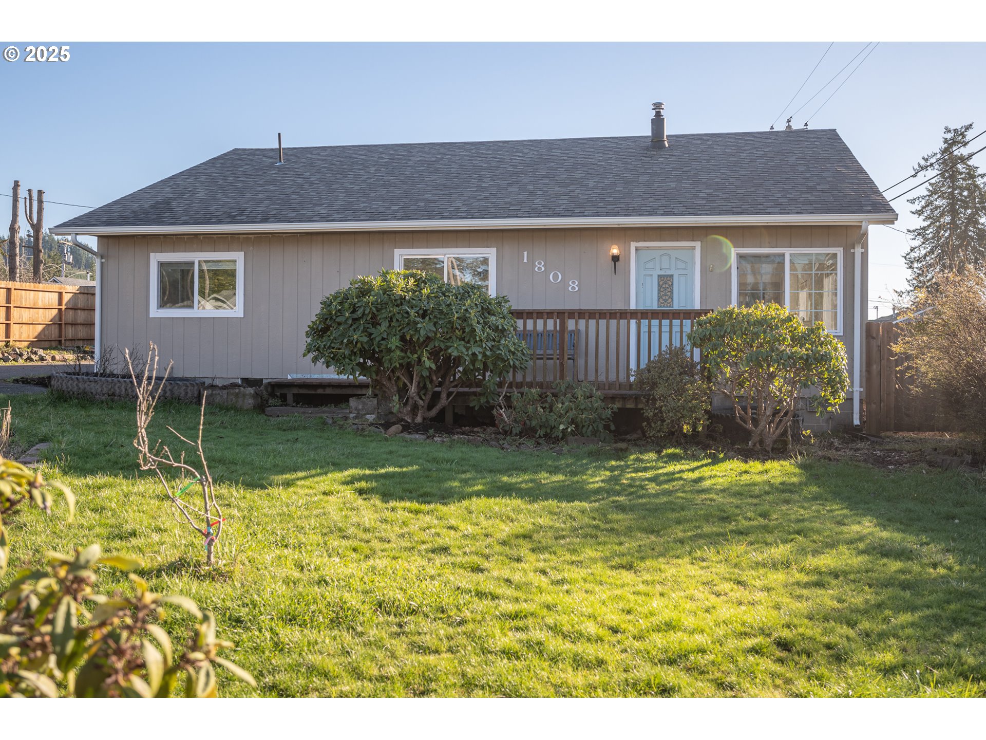 1808 Maple Street Myrtle Point, OR 97458 - Photo 3 of 34 Gallery Image 3