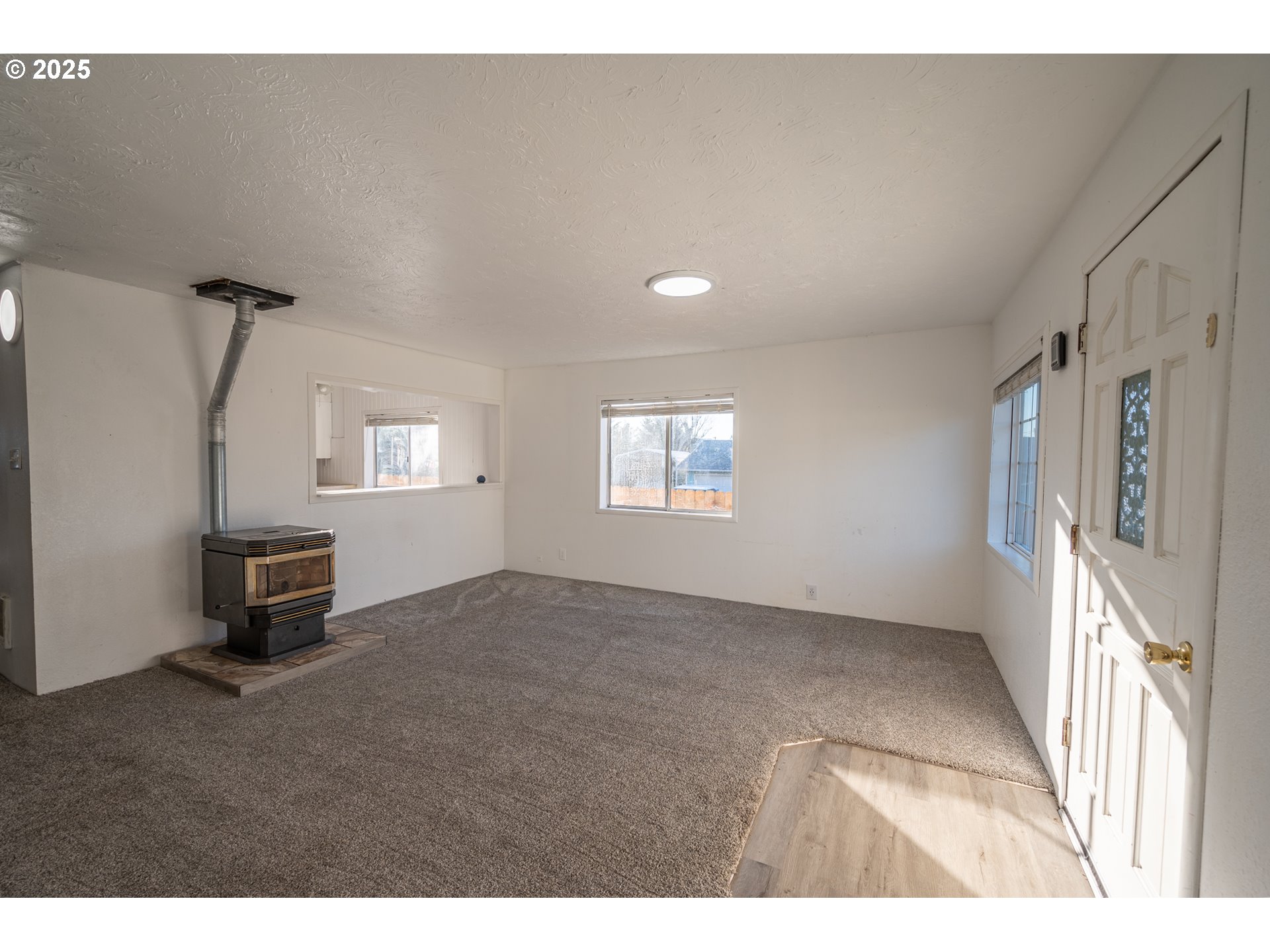 1808 Maple Street Myrtle Point, OR 97458 - Photo 7 of 34 Gallery Image 7