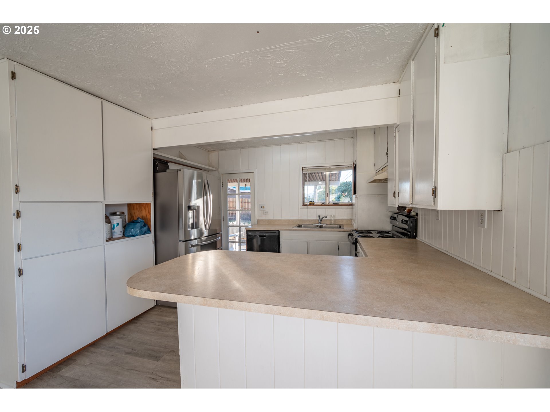 1808 Maple Street Myrtle Point, OR 97458 - Photo 10 of 34 Gallery Image 10
