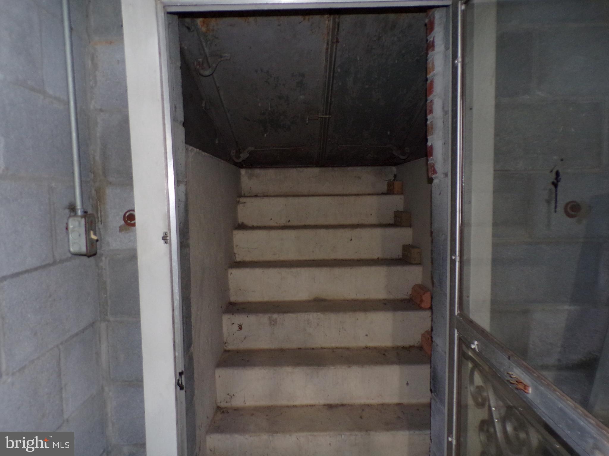 609 Mount Laurel Road Temple, PA 19560 - Photo 27 of 29