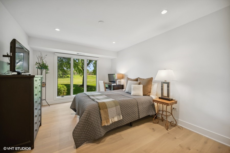 3900 Mission Hills Road, Unit 105 Northbrook, IL 60062 - Photo 20 of 27 Gallery Image 20