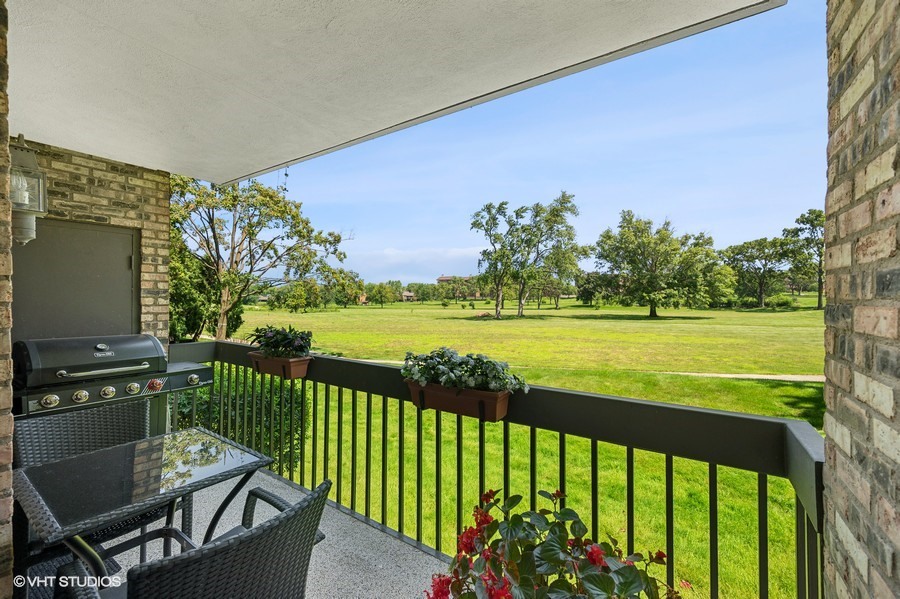 3900 Mission Hills Road, Unit 105 Northbrook, IL 60062 - Photo 24 of 27 Gallery Image 24
