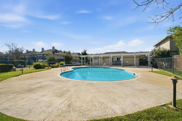 $1,250,000 | 18935 Sara Park Circle, Saratoga, CA 95070