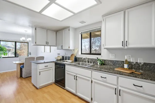 $1,250,000 | 18935 Sara Park Circle, Saratoga, CA 95070